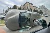  Accident spectaculos în Suceava! O şoferiţă s-a răsturnat cu maşina, după ce a forţat culoarea roşie la semafor 896907
