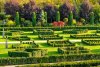 Povestea italianului care a scos prunii şi a pus flori, pe Valea Mureşului. Imagini spectaculoase cu grădinile aristocratice "I Giardini di Zoe" 899579