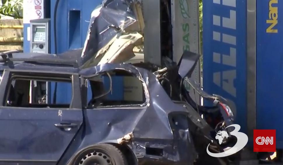 Dosar penal, după explozia mașinii în stația de alimentare cu gaz din Pantelimon, în care un angajat de 26 de ani a murit