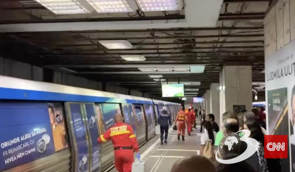 calator cazut metrou aviatorilor